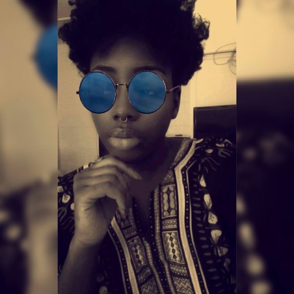 Meet your Posher, Nelly